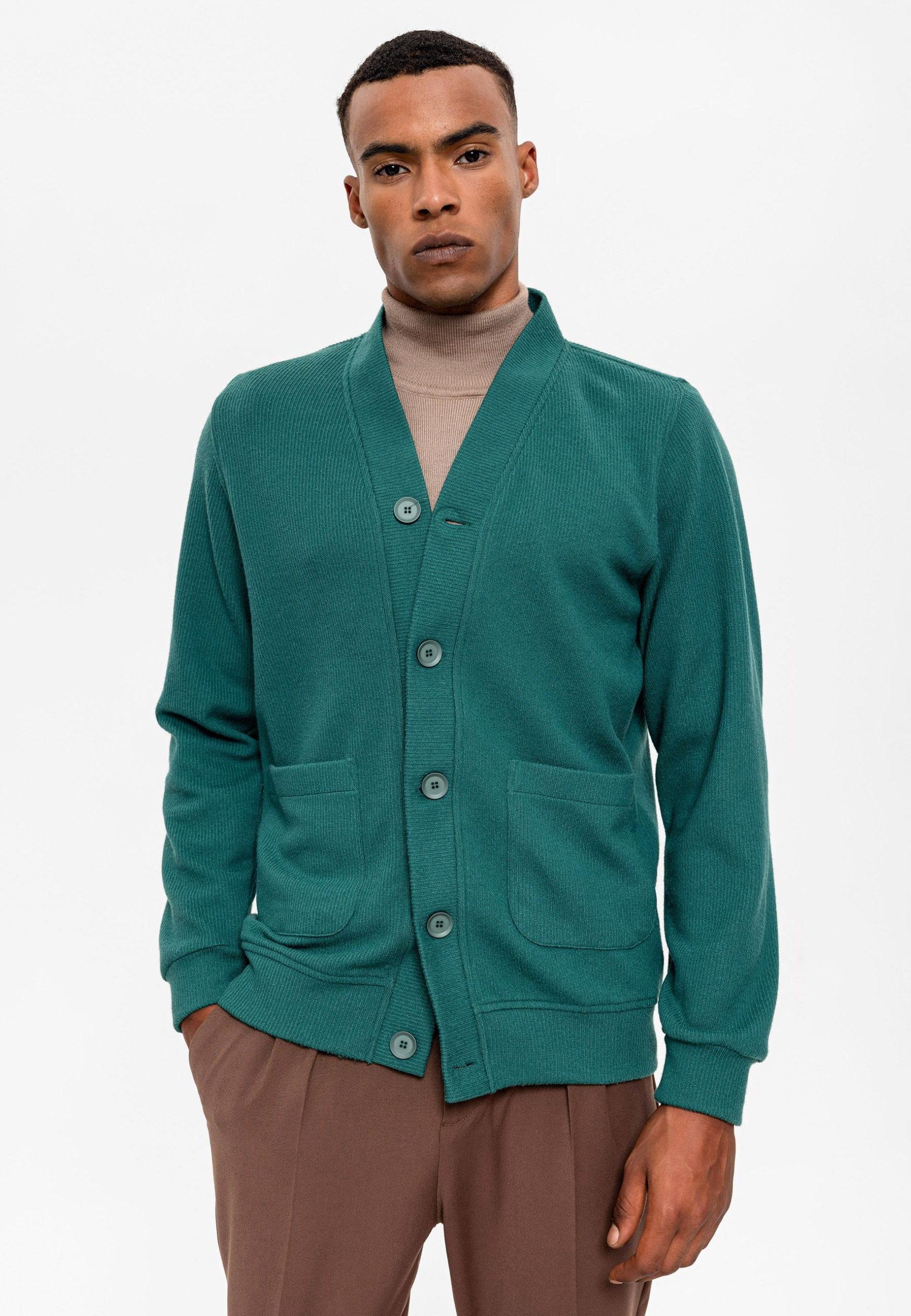 cardigan-verde-647maw-1.jpg